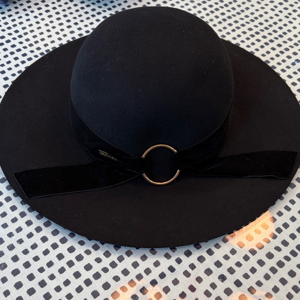 Betmar Black Wide-Brim Hat with Gold Accent